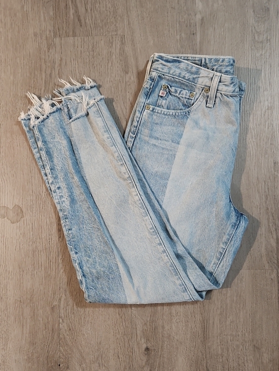 Ag Adriano Goldschmied Denim - AG Adriano Goldschmied Light Blue Straight-Leg Frayed Hem Jeans